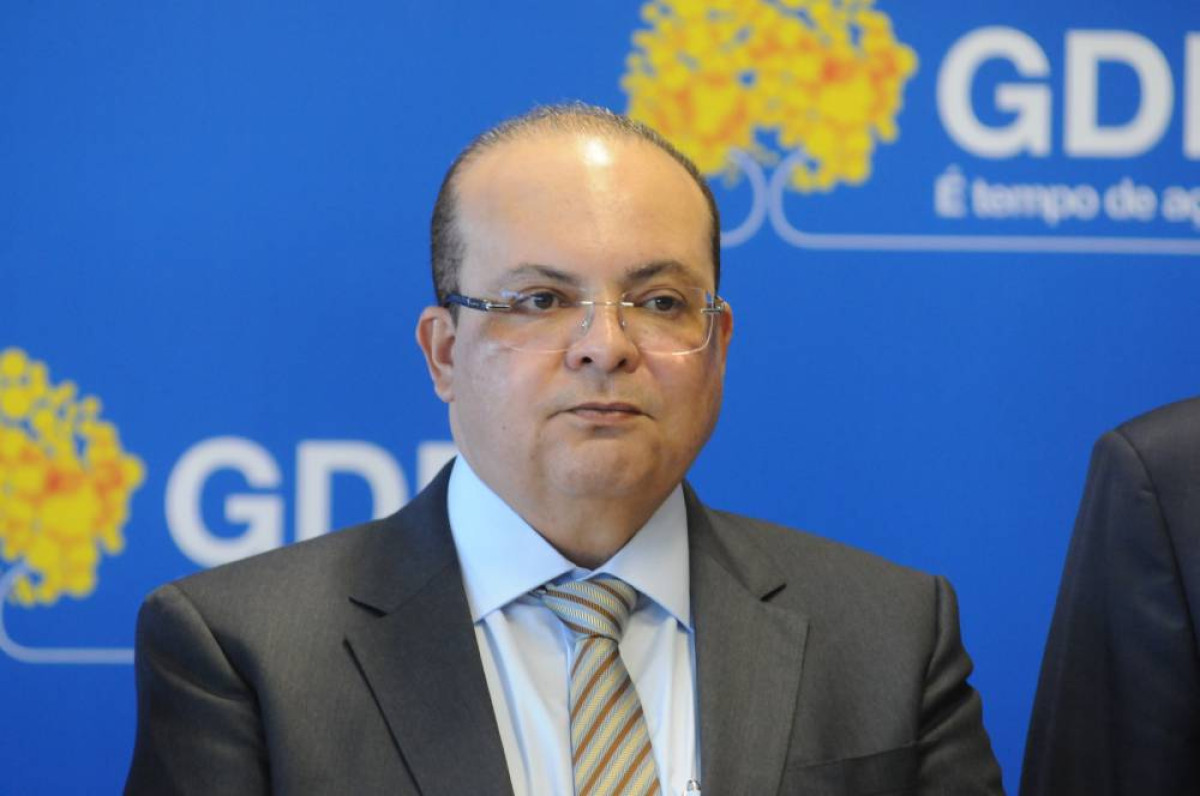Ibaneis teria viajado às pressas por temor de operação da PF