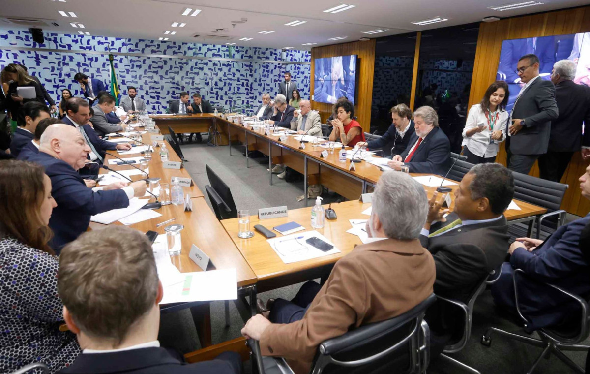 Motta reúne líderes de bancada em primeira reunião de 2026