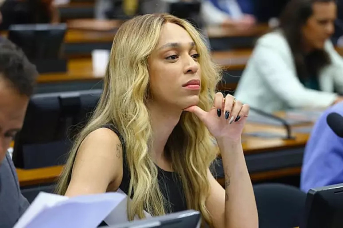 Erika Hilton diz que Bolsonaro verá reeleição de Lula em 2026