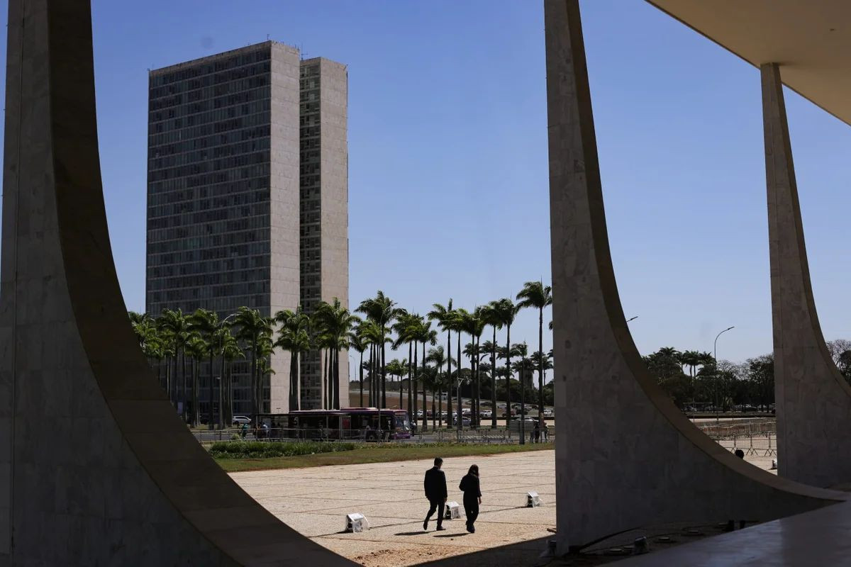 Com Orçamento como pauta principal, Congresso faz última sessão do ano
