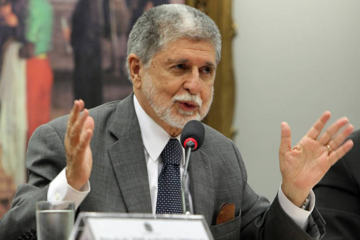 Celso Amorim defende papel do Estado na regulação das big techs
