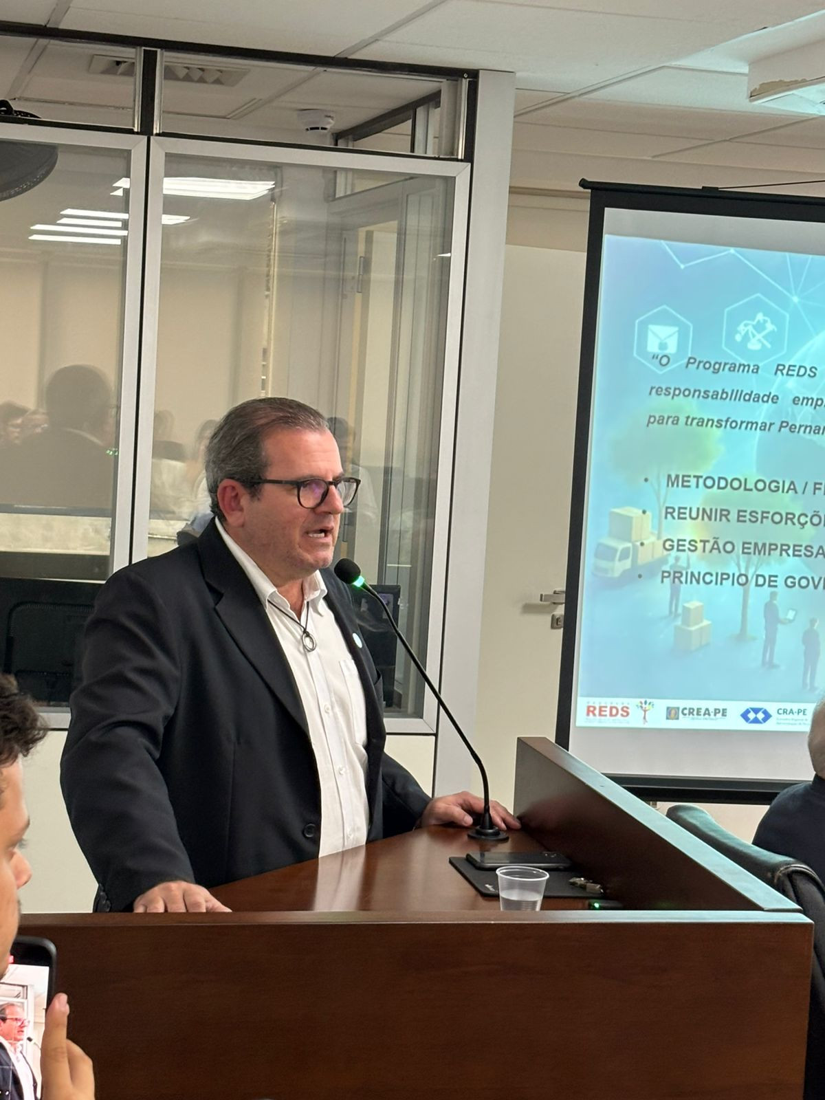 Audiência Pública discute projeto de lei sobre responsabilidade empresarial em Pernambuco