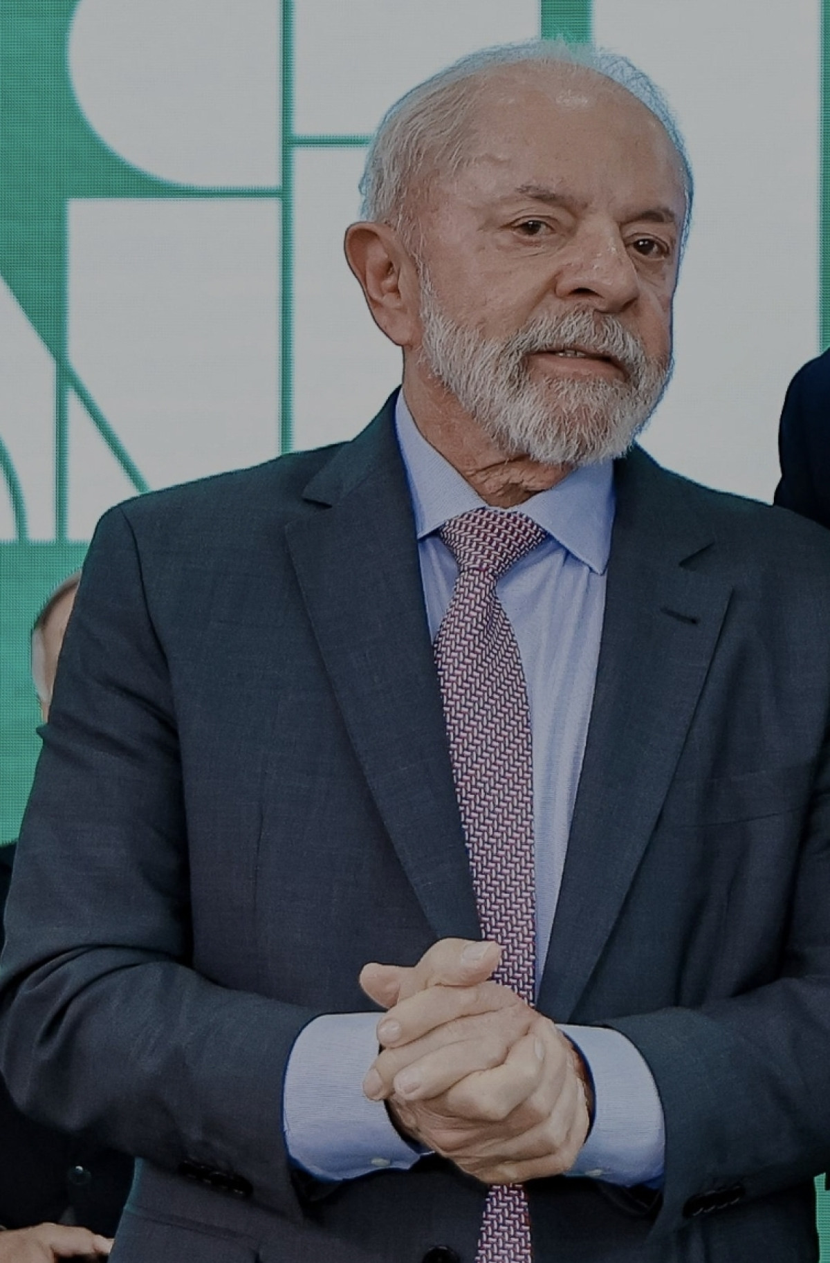Traficantes “são vítimas dos usuários” de drogas, diz Lula 