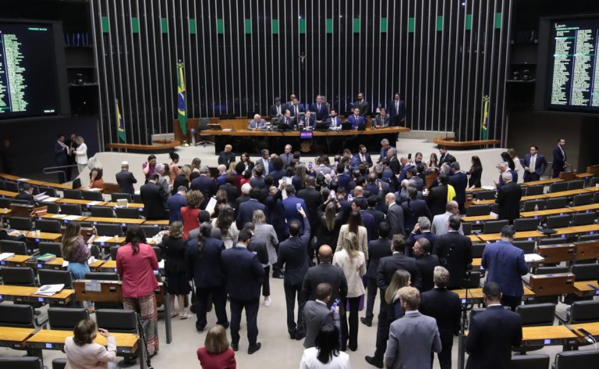 Comissão da Câmara debate uso de tecnologia no tráfico de pessoas