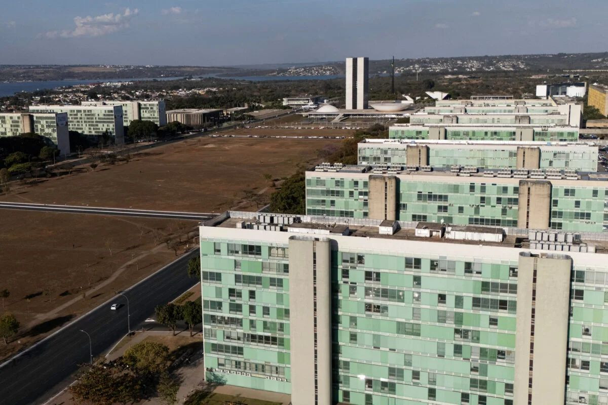Líderes veem fim da escala 6×1 como bandeira e não como pauta em 2026