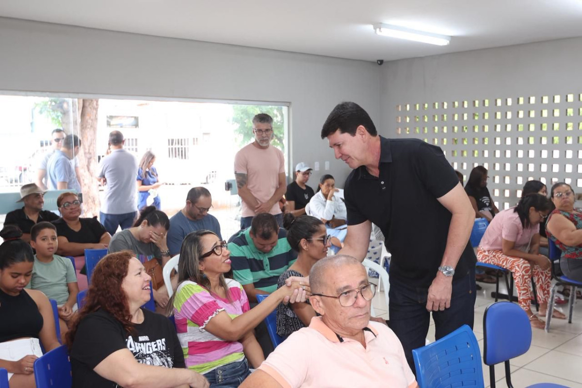 Simão Durando anuncia pacote da saúde com mais de 210 mil consultas, exames e cirurgias em Petrolina