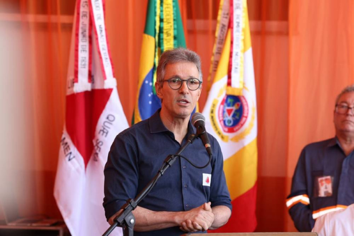 Zema diz que seguirá fazendo críticas e nega receio de denúncias