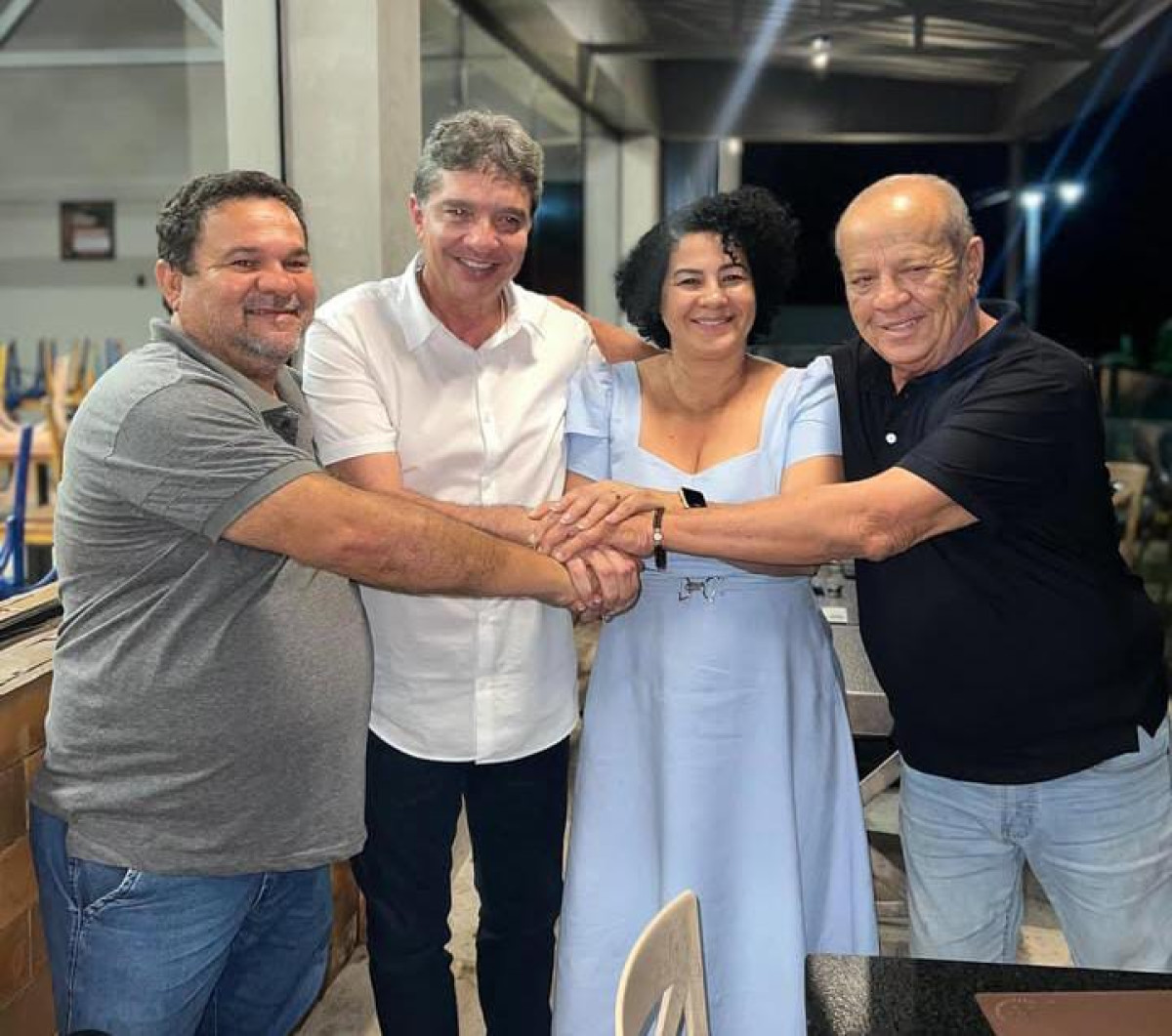 Deputado Guilherme Uchoa recebe apoio da vereadora Sandrinha de Paulinho