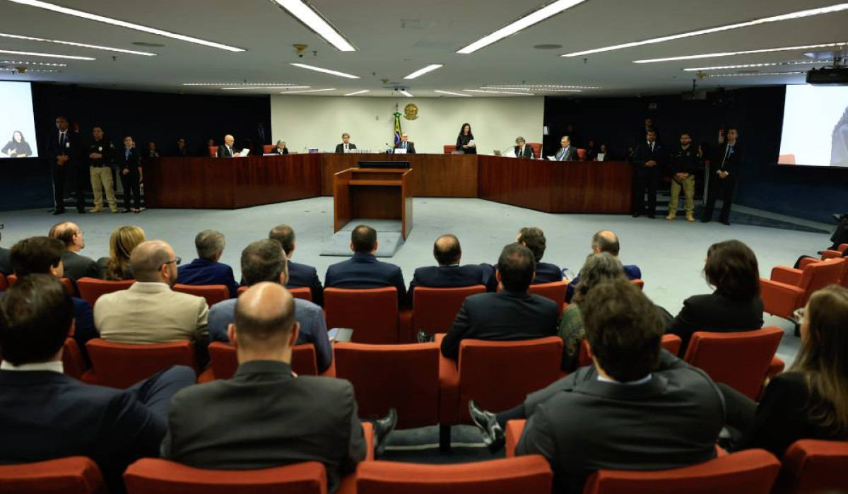 Primeira Turma do STF votará se mantém prisão de Bolsonaro