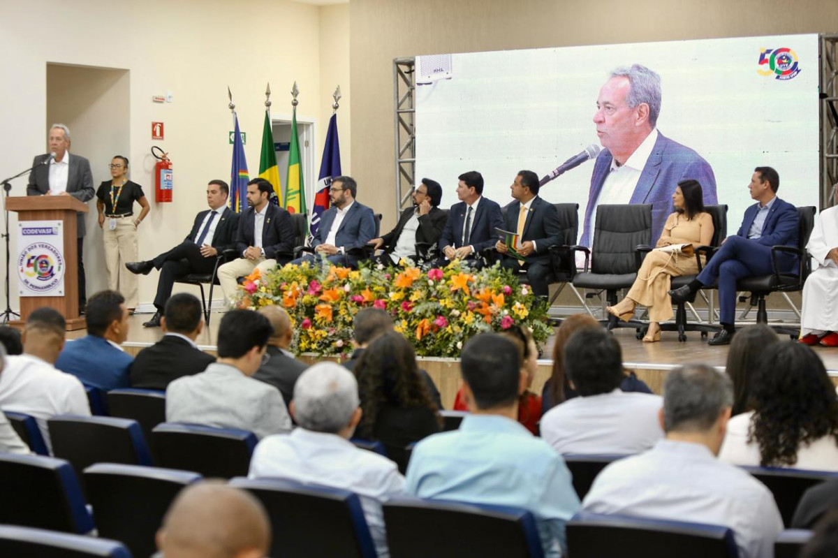 Em congresso da UVP, Álvaro Porto diz que Alepe não pode responder pela falta de gestão do governo