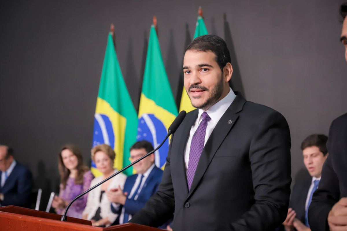 AGU negocia doação de R$ 320 mi de fundo de honorários