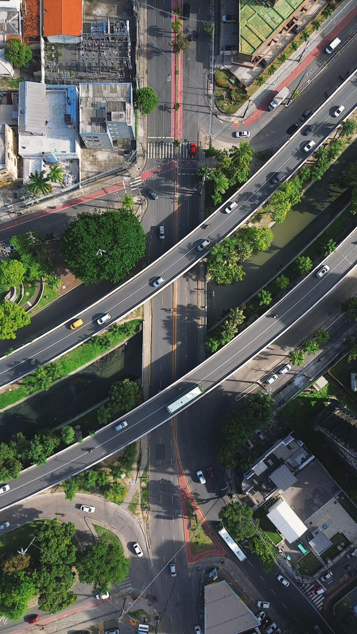 Para melhorar trânsito na Avenida João de Barros, Prefeitura do Recife anuncia intervenções viárias