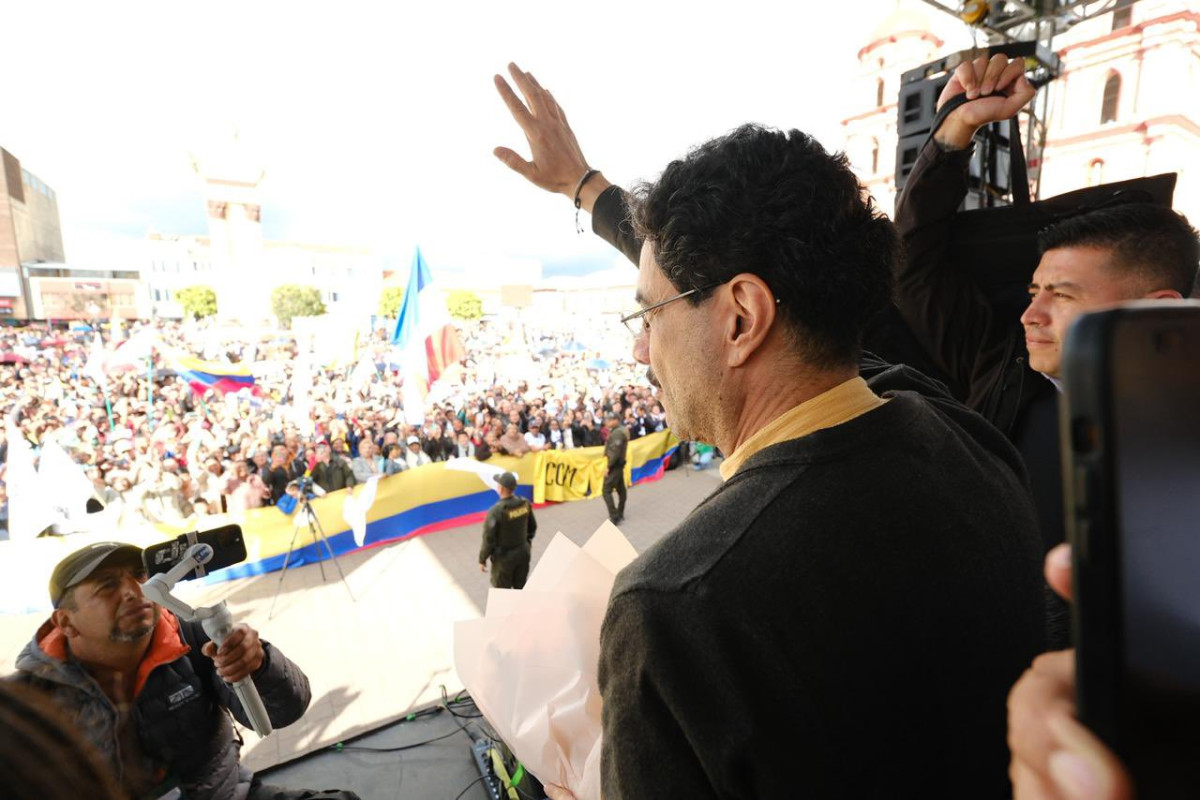 Esquerda colombiana contesta resultado da eleição presidencial