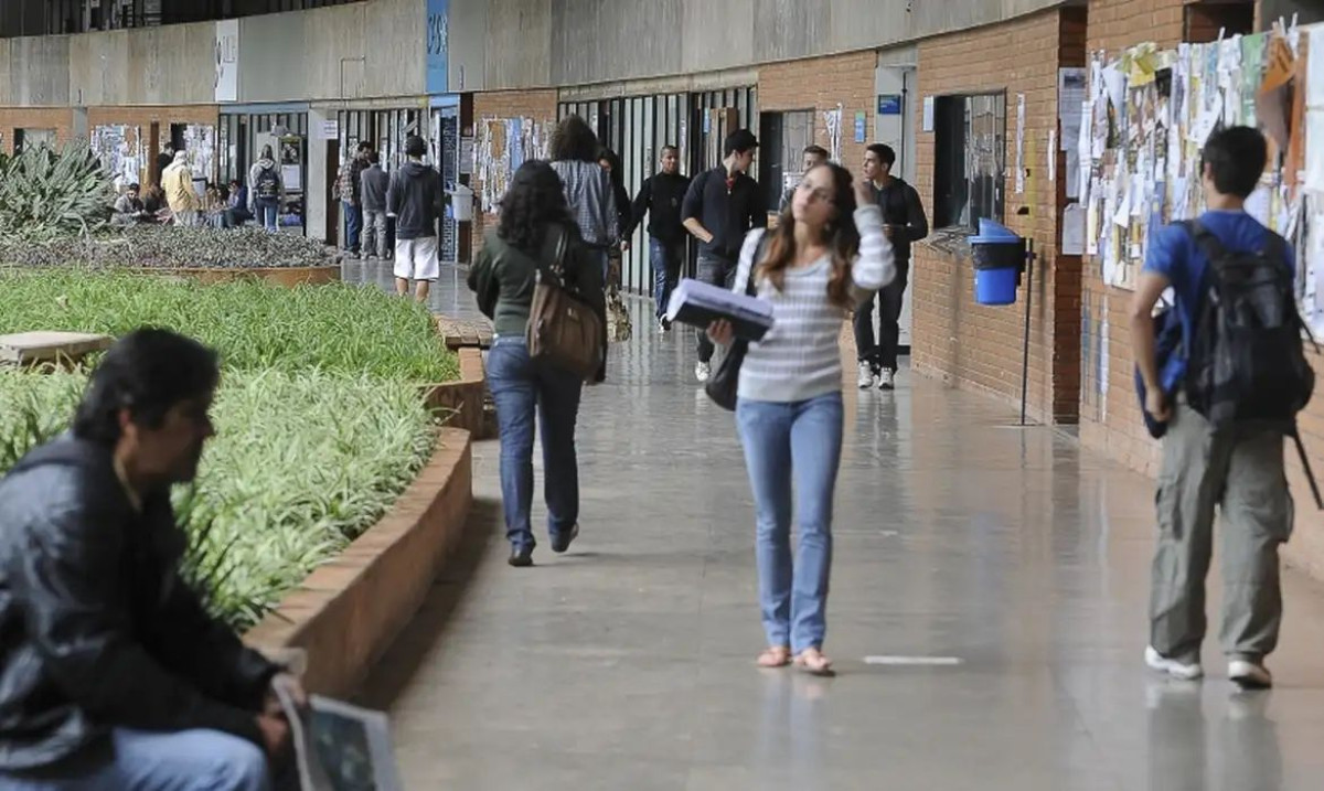 Governo recompõe orçamento para educação e ciência