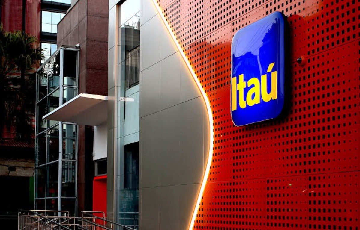 Itaú aprova bonificação de R$ 12,85 bilhões em ações