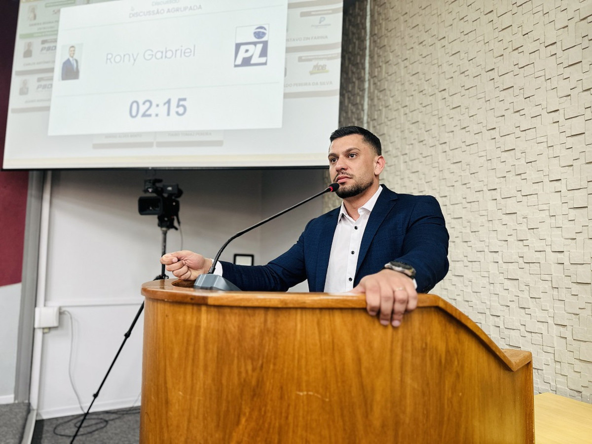 Influenciador confirma para PF que foi abordado para defender Vorcaro nas redes sociais