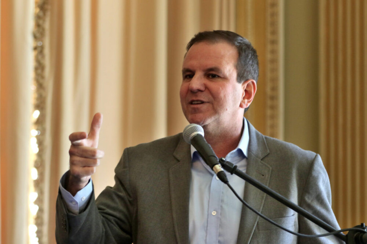 Eduardo Paes renuncia e intensifica discurso sobre segurança