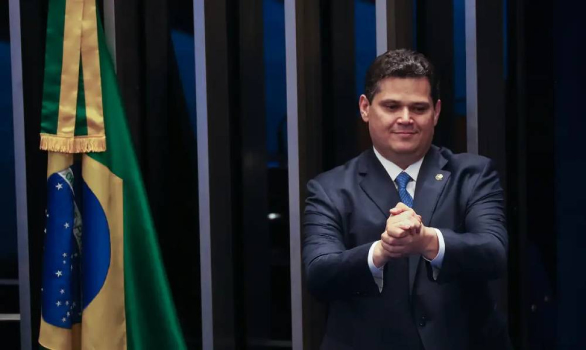 Senado firma parceria para enfrentar violência contra mulheres