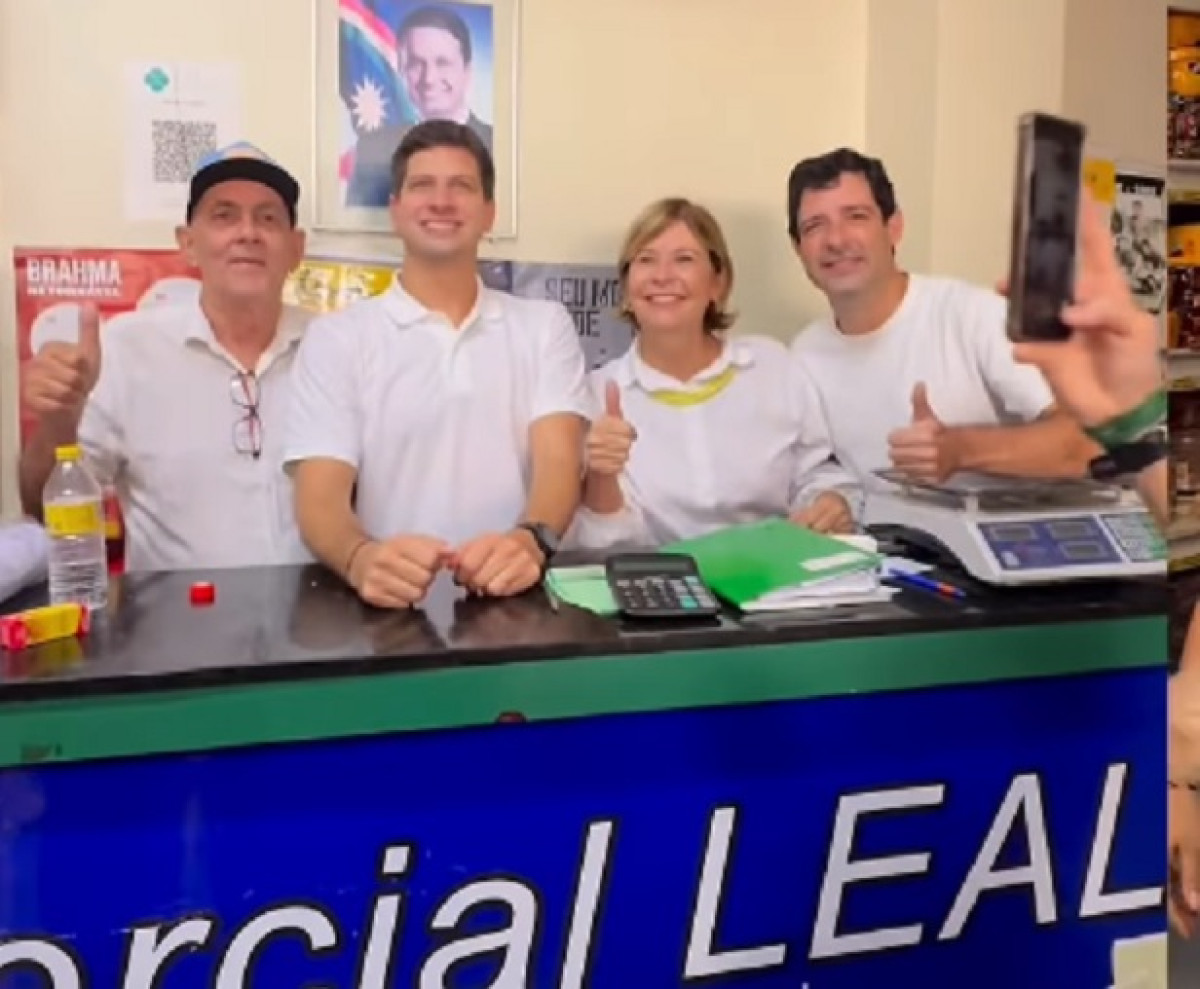 Rodrigo Farias participa de caminhada com João Campos em feira de Surubim