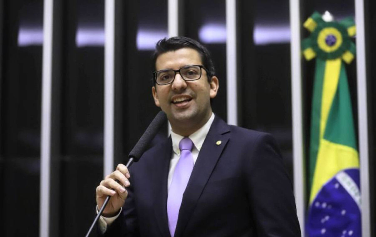 PF aponta que deputado usou causa animal para ter benefício político