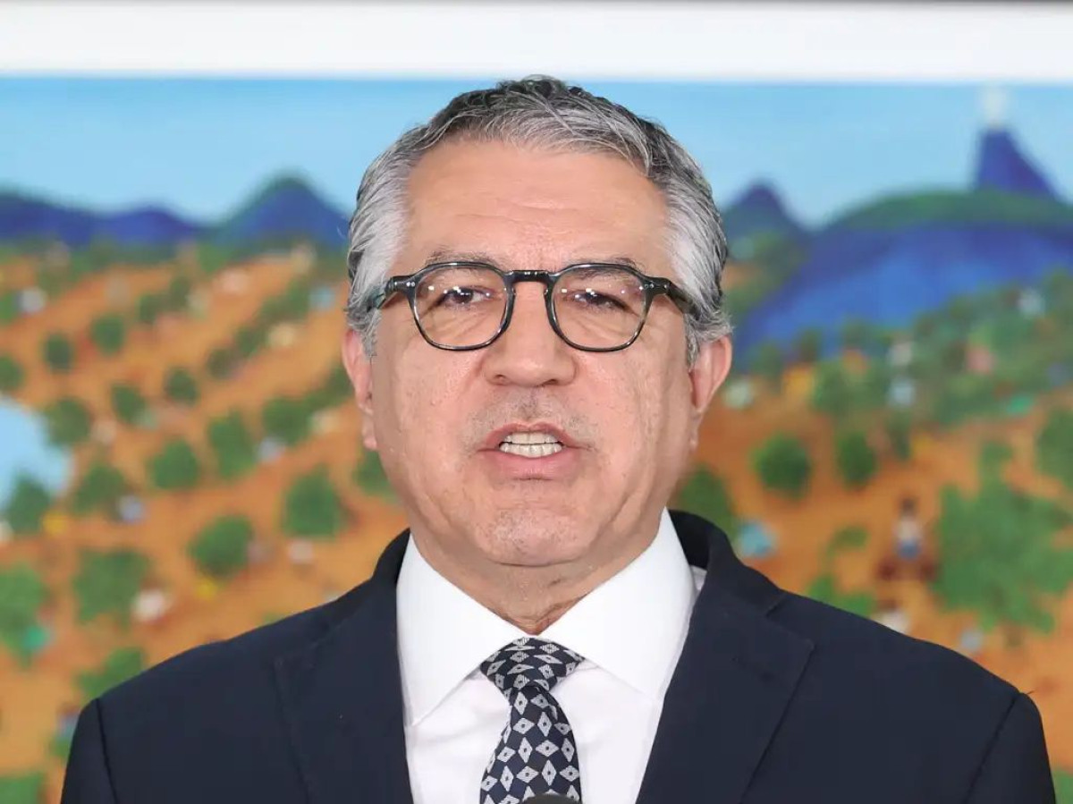 Padilha celebra caneta emagrecedora “100% nacional” feita insumo da Sérvia
