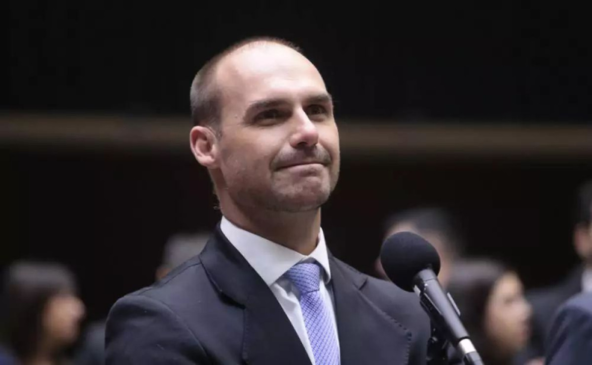 STF finaliza julgamento e decide tornar Eduardo Bolsonaro réu por coação