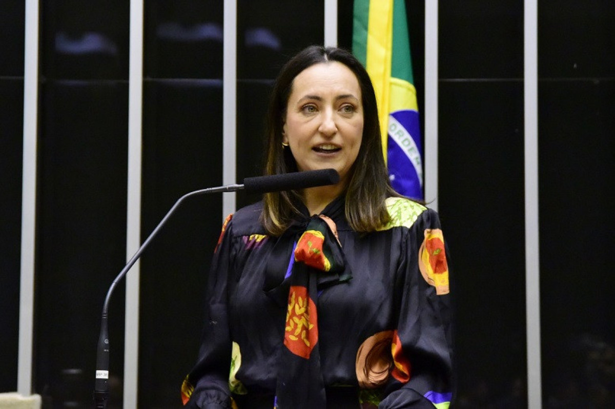 Rosangela Moro propõe até 8 anos de prisão para quem expuser vítimas