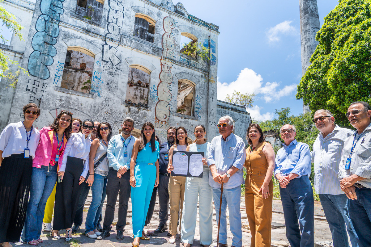 Governadora Raquel Lyra autoriza início das obras de requalificação dos prédios da Fábrica Tacaruna e do Diario de Pernambuco e entrega reforma de bloco cirúrgico do Hospital Otávio de Freitas
