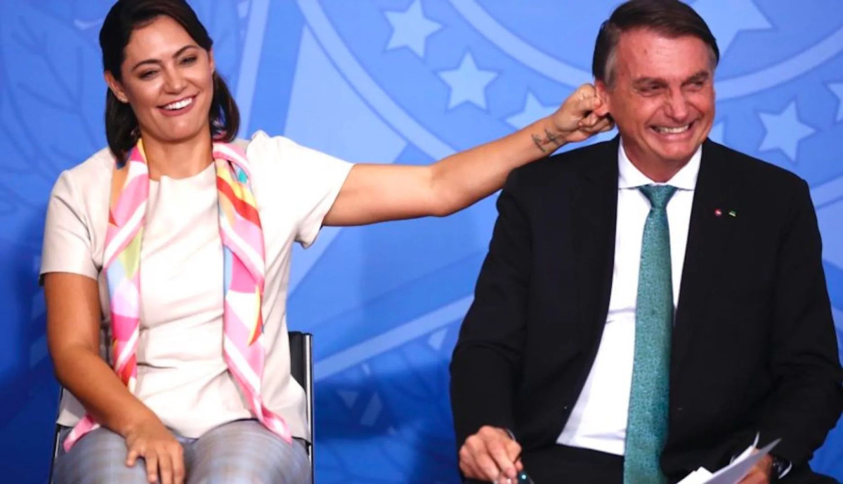 Carta de Bolsonaro em apoio à candidatura de Flávio pretende conter Michelle