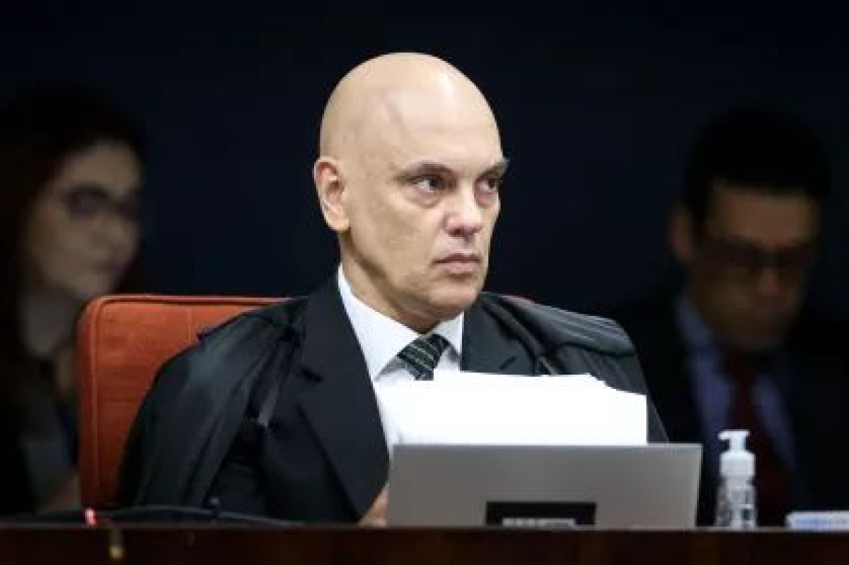 Moraes revoga destituição de advogados de Filipe Martins e dá 24 horas para apresentação de alegações finais