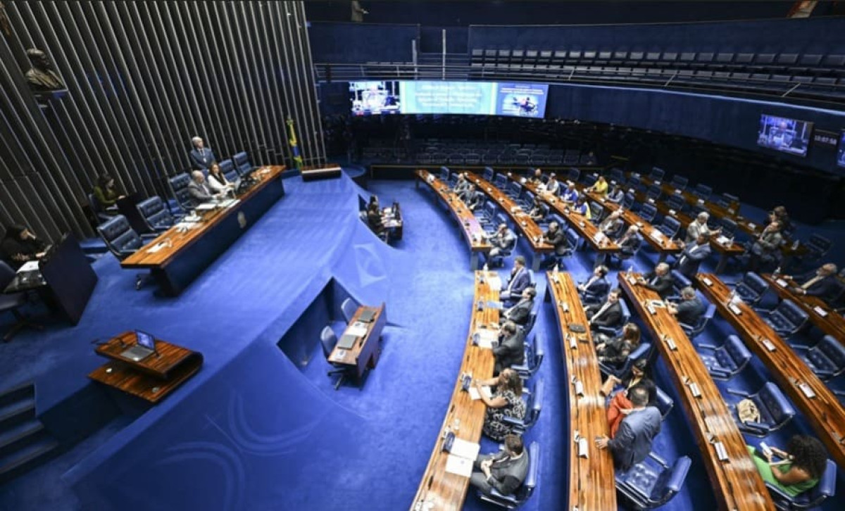Oposição projeta eleger ao menos 35 senadores este ano