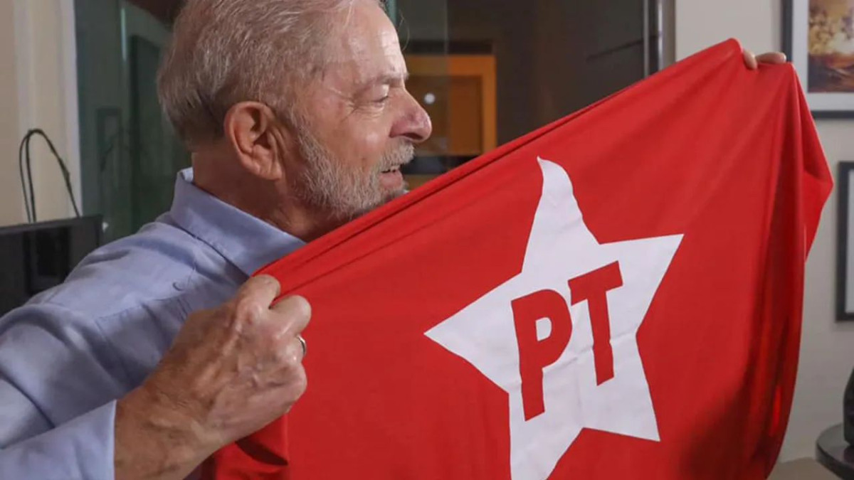 PT e PDT retomam diálogo após crise do INSS para 2026