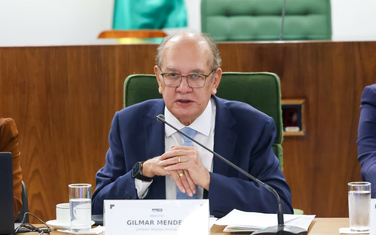 Gilmar vê ‘constitucionalismo abusivo’ em pedidos de impeachment