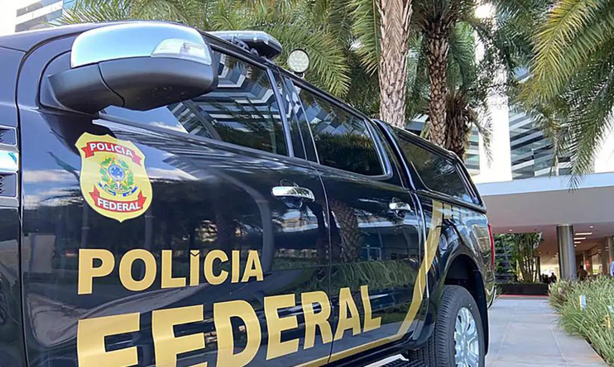 PF aposentados investigados em operação do Master recebem até R$ 24 mil