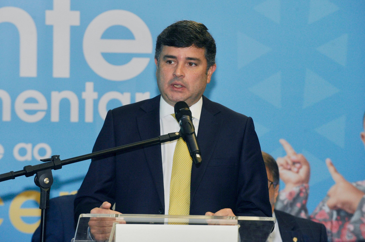 Eduardo da Fonte apresenta projeto que torna obrigatória tornozeleira eletrônica para agressores em casos de violência doméstica