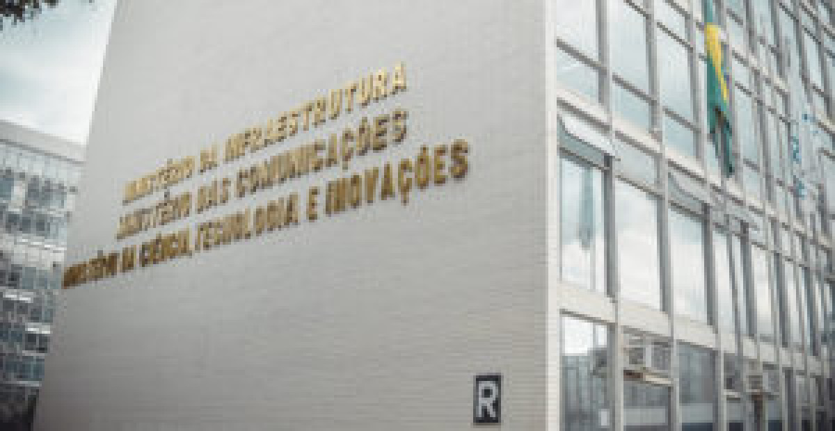 Ministério das Comunicações inaugura Centro de Recondicionamento de Computadores e leva carreta digital a Codó (MA)