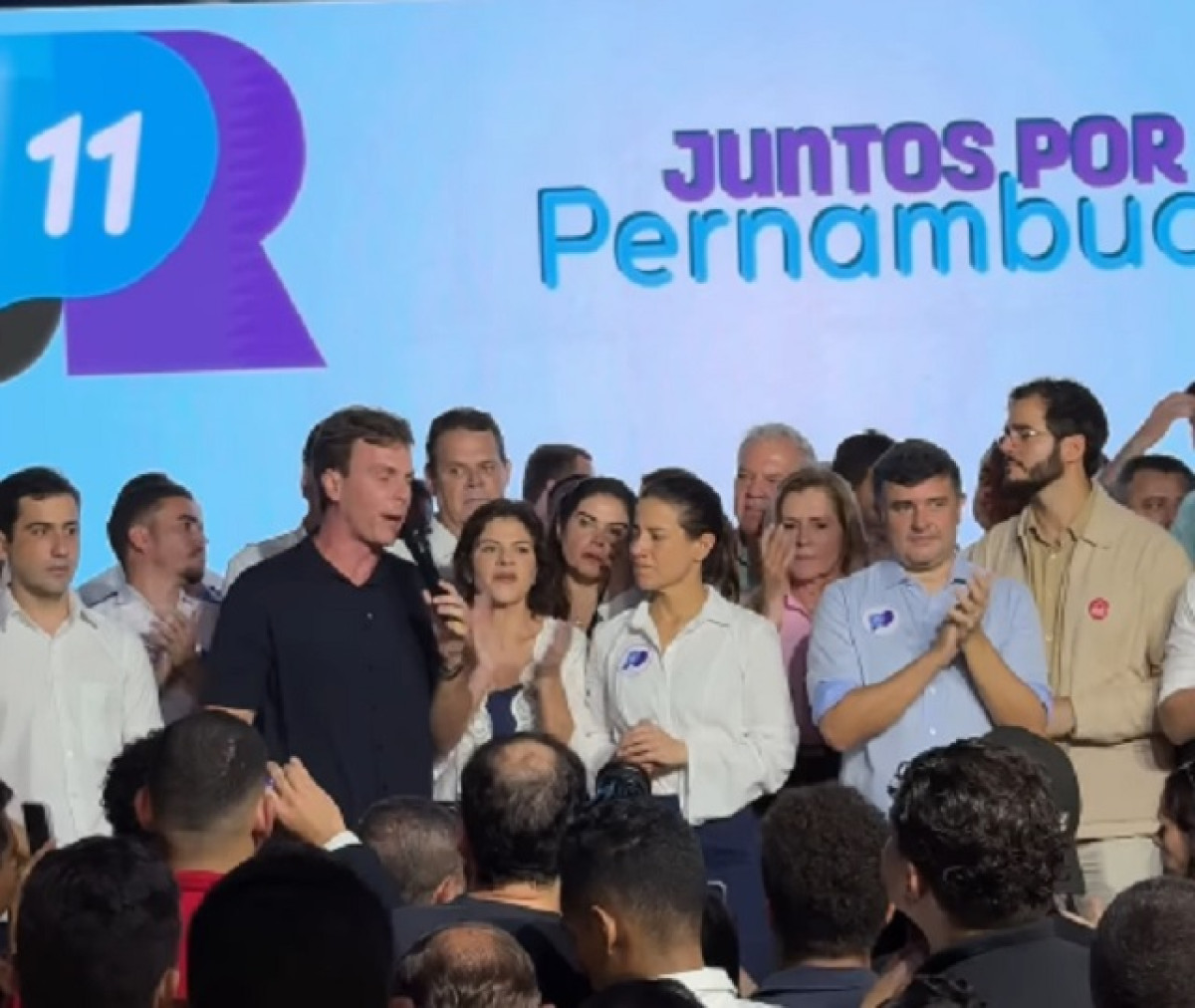Cotado para o Senado ao lado de Eduardo da Fonte, Miguel Coelho afirma que "não vai ter briga"