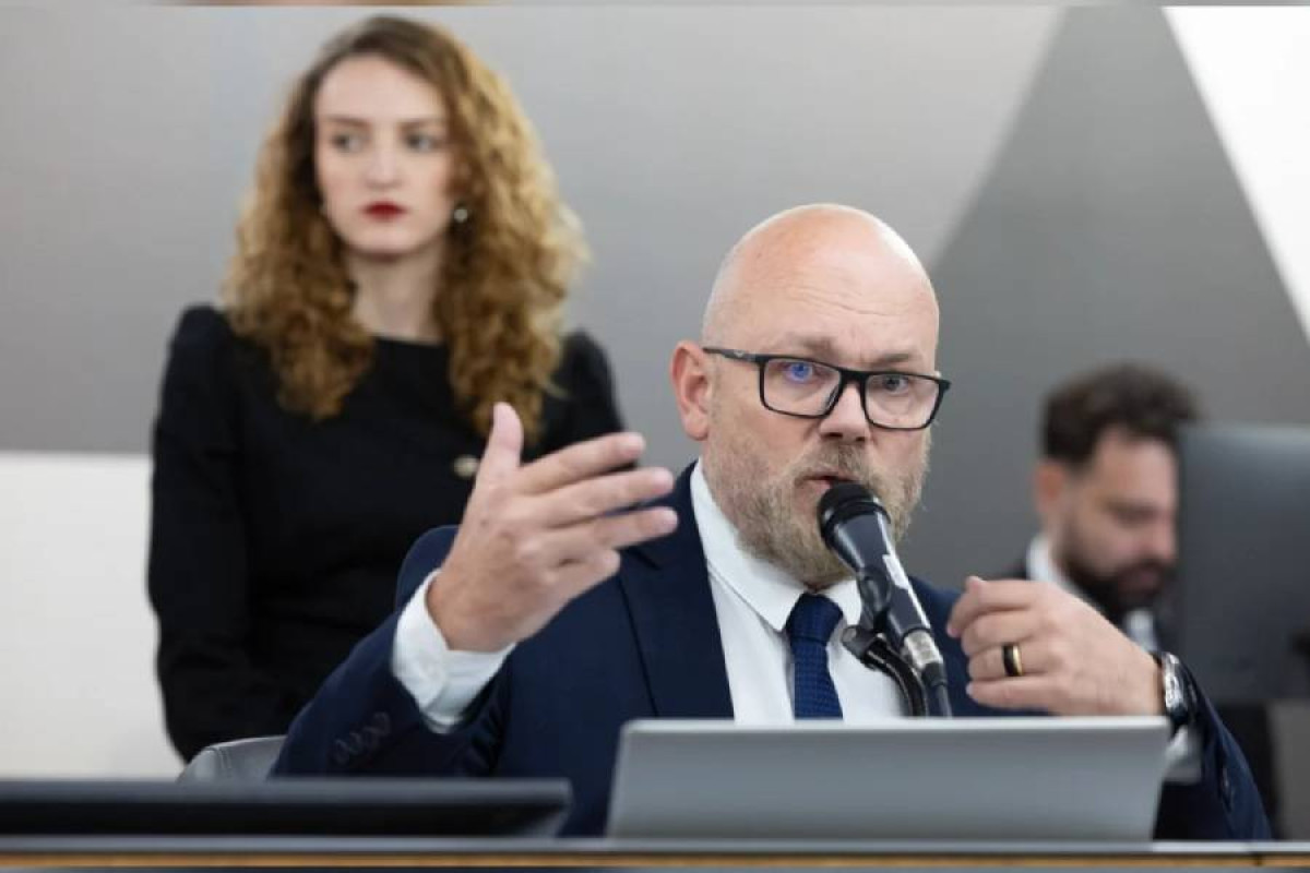 Deputado aciona TCE-MG e questiona leilão da folha de servidores