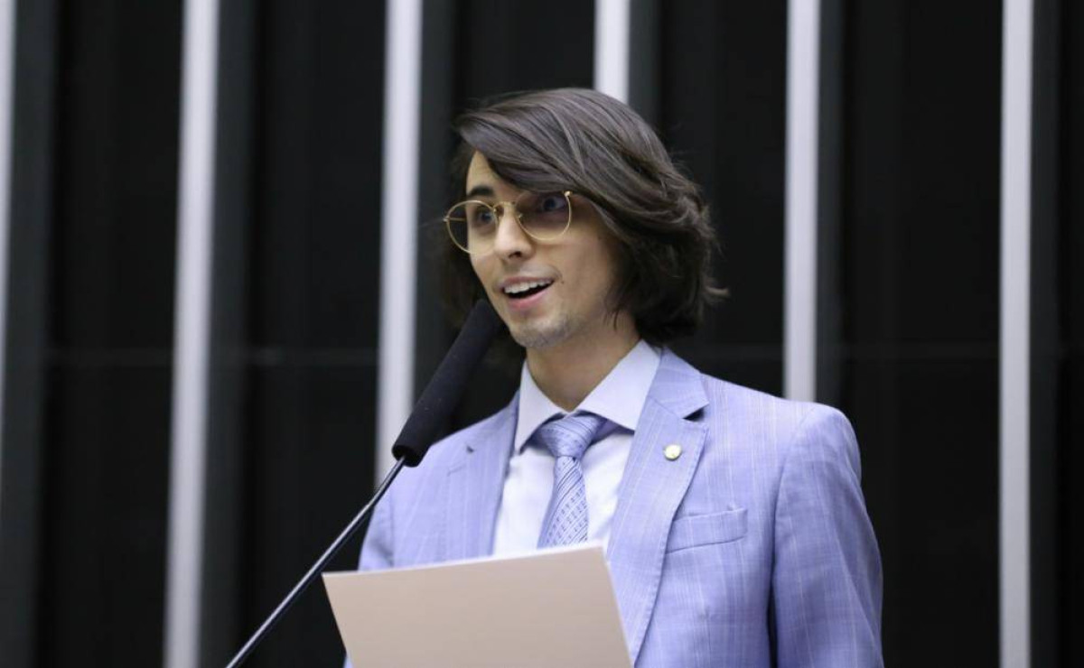 Comissão aprova fornecimento de remédios a autistas no SUS