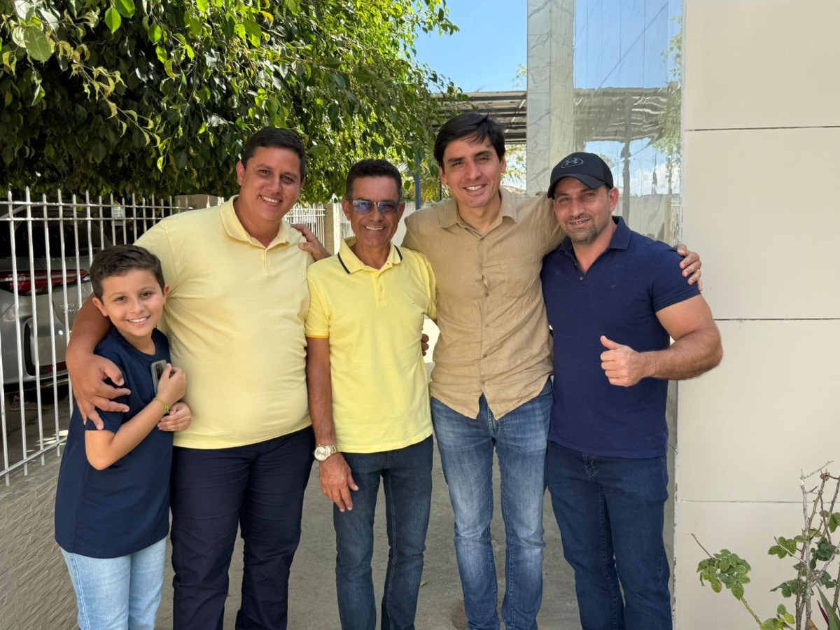 Pré-candidato a deputado Carlos Costa fecha aliança com oposição de Jurema