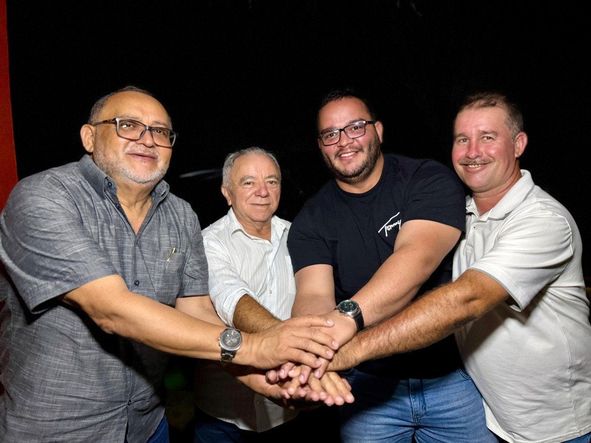 Ex-vice-prefeito Zeca Falcão e ex-vereador Ricardo do Imbé declaram apoio à pré-candidatura para deputado estadual de Fellype Martins em João Alfredo