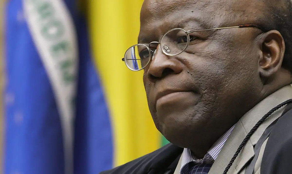 Joaquim Barbosa desiste da disputa pela Presidência