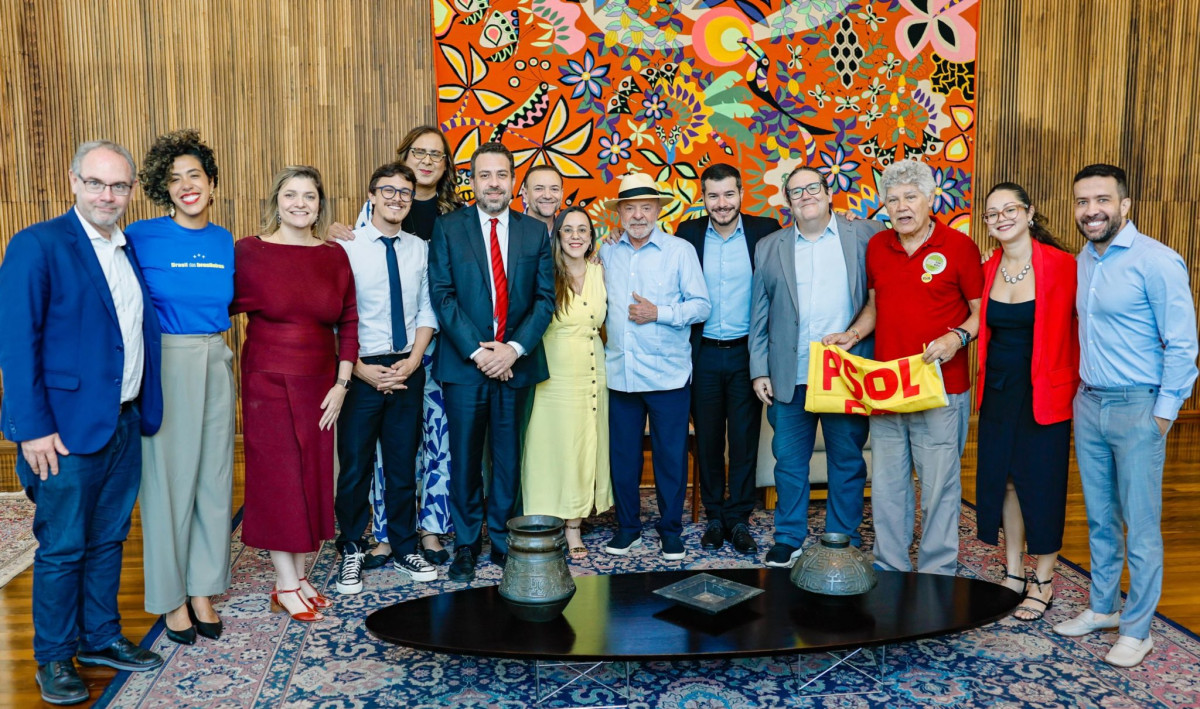 Candidatura de Lula à reeleição recebe apoio oficial da federação PSOL-Rede