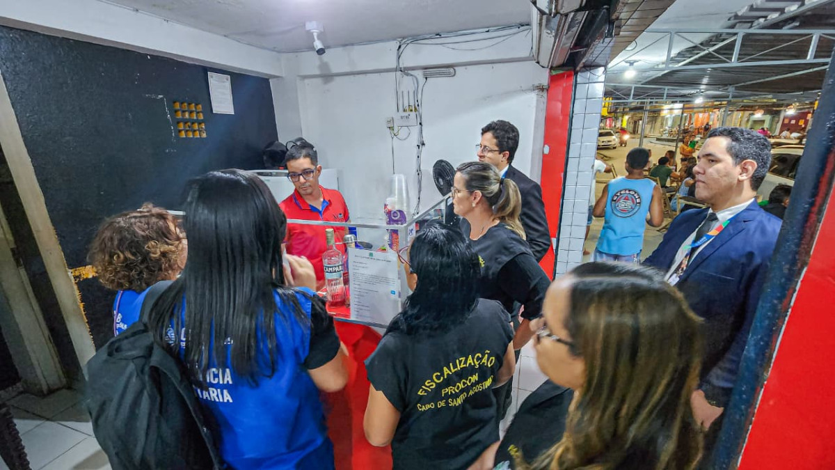 Fiscalização preventiva no Cabo alerta para perigo de bebidas adulteradas com metanol