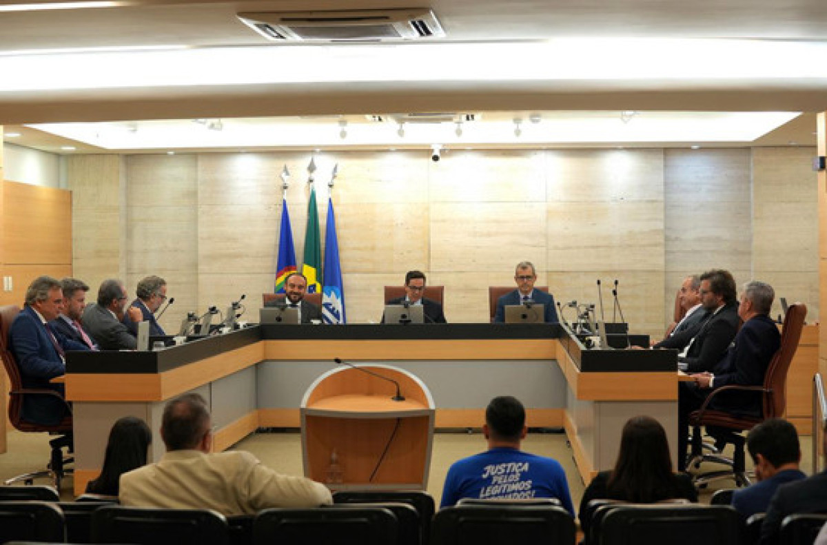 Pleno registra Dia do Auditor de Controle Externo e propõe Voto de Aplauso para Congresso da Amupe