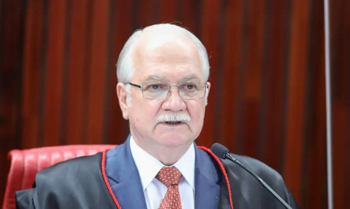 Silêncio institucional pode valer mais que protagonismo, diz Fachin