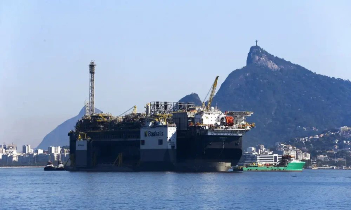 Petróleo cai com expectativa de acordo entre EUA e Irã