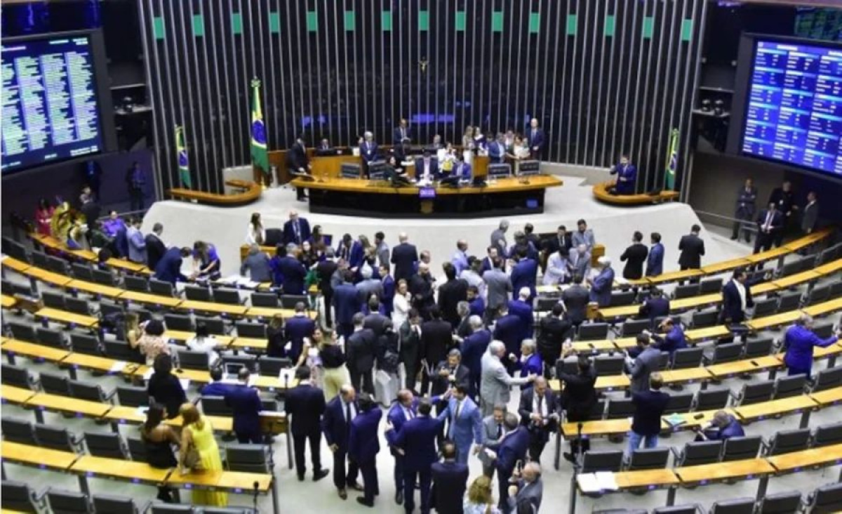 Câmara aprova urgência de projeto para quebrar patente do Mounjaro