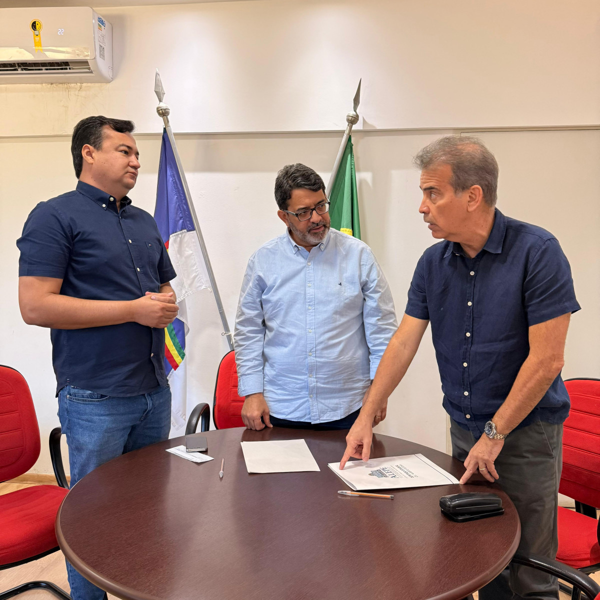 Feitosa se reúne com secretário de agricultura e diretor do IPA