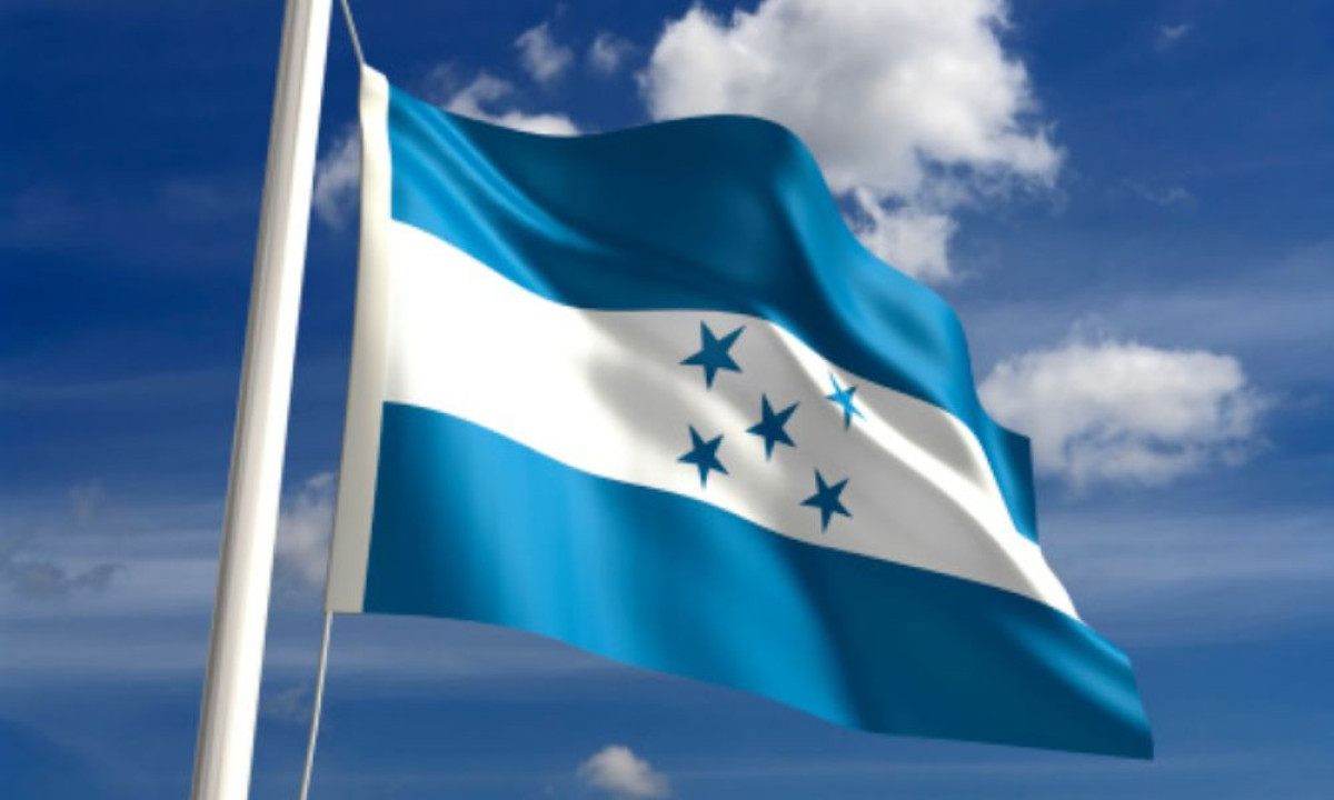 Honduras prolonga impasse eleitoral sob denúncias de fraude